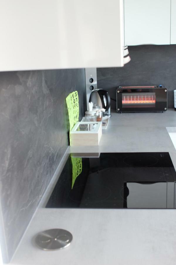 Air-Conditioned City View Apartment 24H Check-In Bratislava Luaran gambar