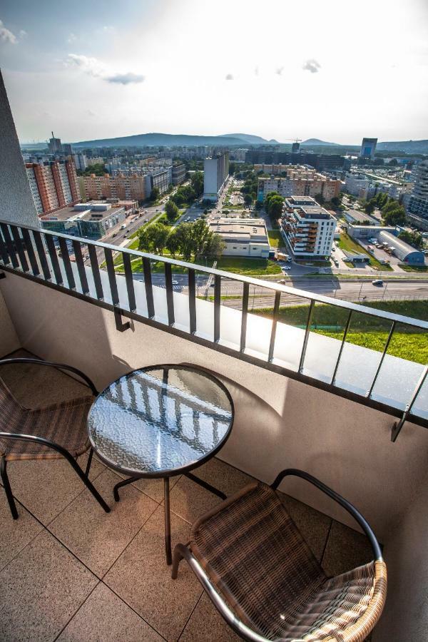 Air-Conditioned City View Apartment 24H Check-In Bratislava Luaran gambar