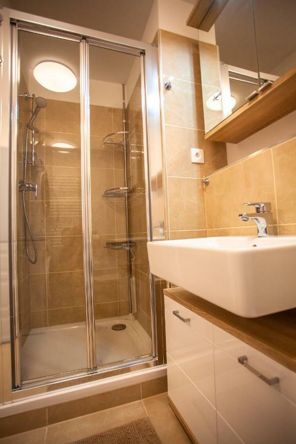 Air-Conditioned City View Apartment 24H Check-In Bratislava Luaran gambar